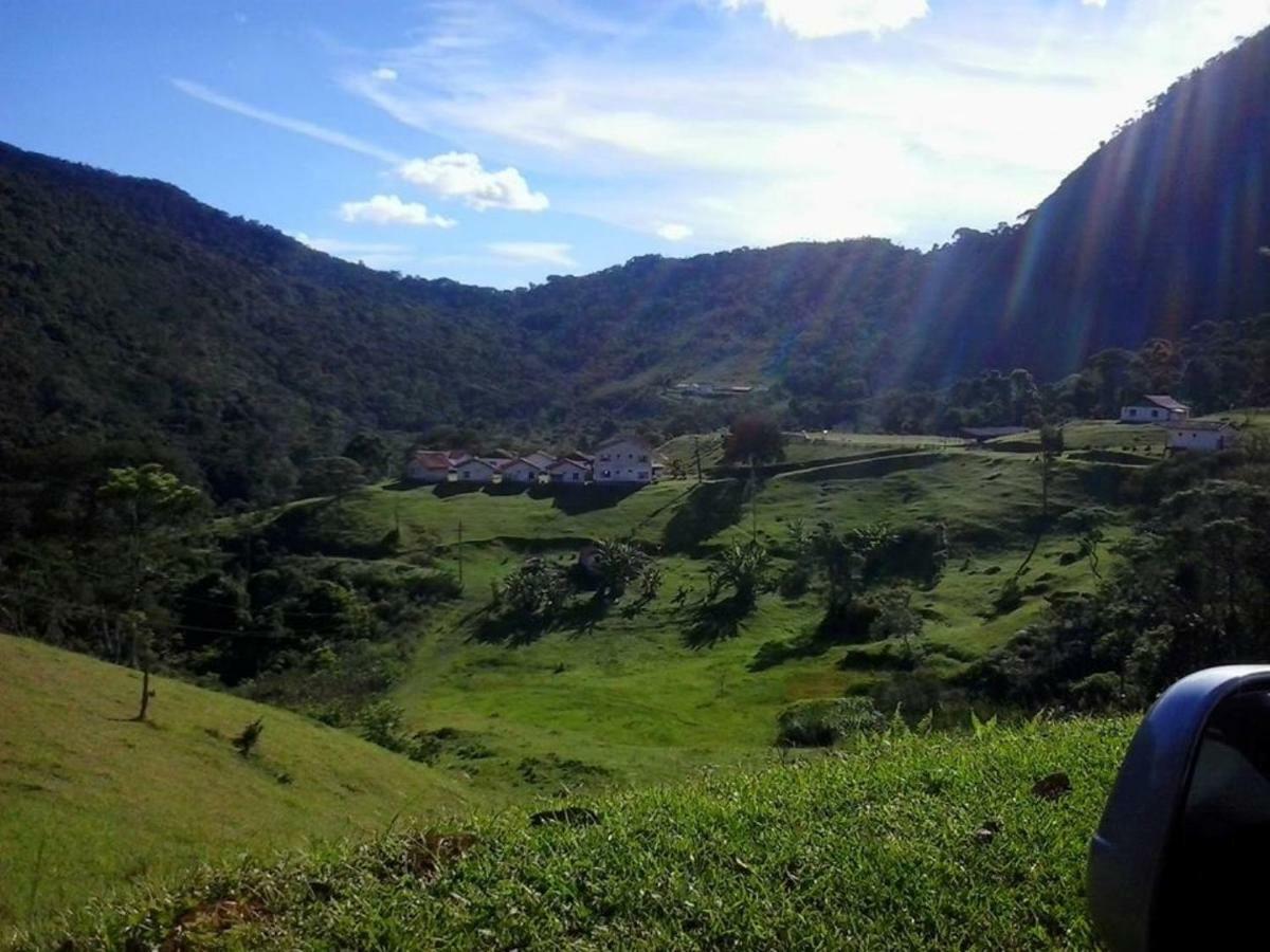Chalé duplex reformado - Fazenda Cantinho Teresópolis Extérieur photo